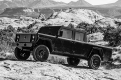 bollinger-motors-bollinger-b2-2020-05-min