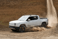 rivian-automotive-r1t-2020-005-min