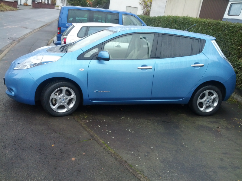 nissan-leaf