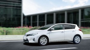 Toyota Auris Hybrid 2013 Toyota Auris Hybrid 2013