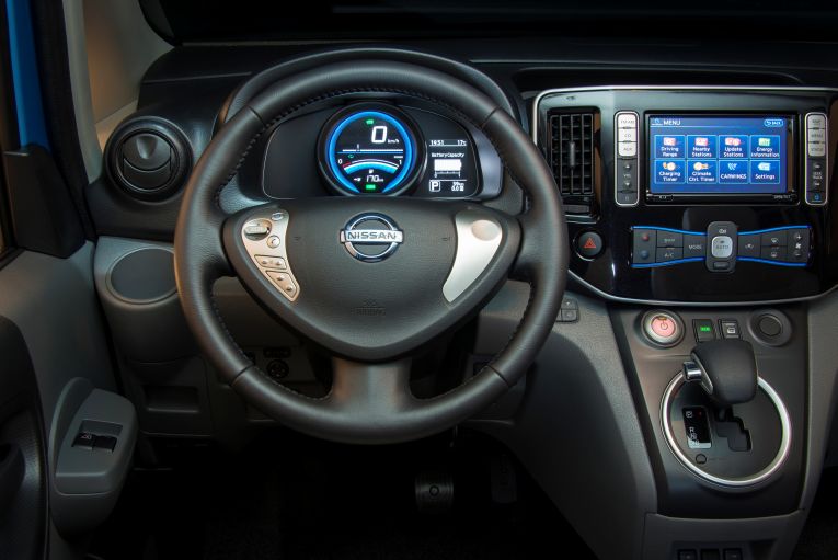 nissan-e-nv200-im-test-transporter-elektroauto-15