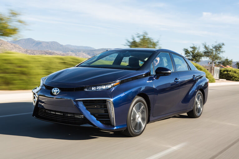 toyota-mirai toyota-mirai