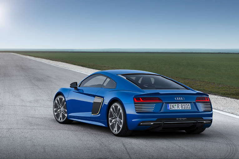 Audi R8 e-tron quattro