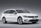 vw-passat-gte-hybrid-genf-03