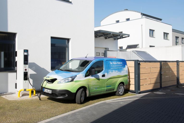 biobaecker-zero-emission-nissan-e-nv200-2