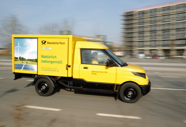deutschepost-streetscooter-elektroauto-01