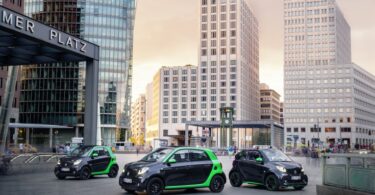 World premiere for the fourth generation smart electric drive