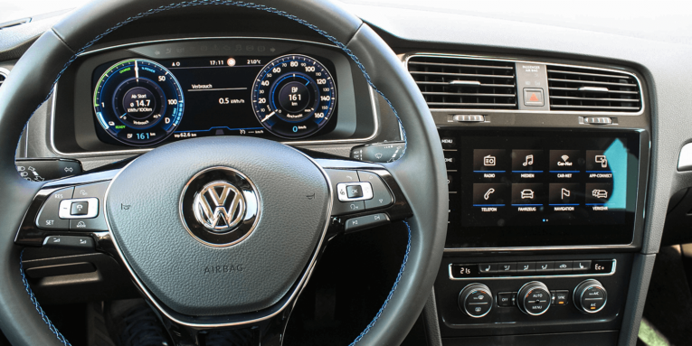 volkswagen-e-golf-2017-elektroauto-10