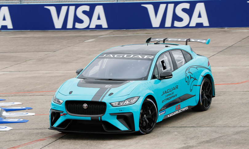 jaguar-i-pace-etrophy-formel-e-season-4-berlin-2018-02