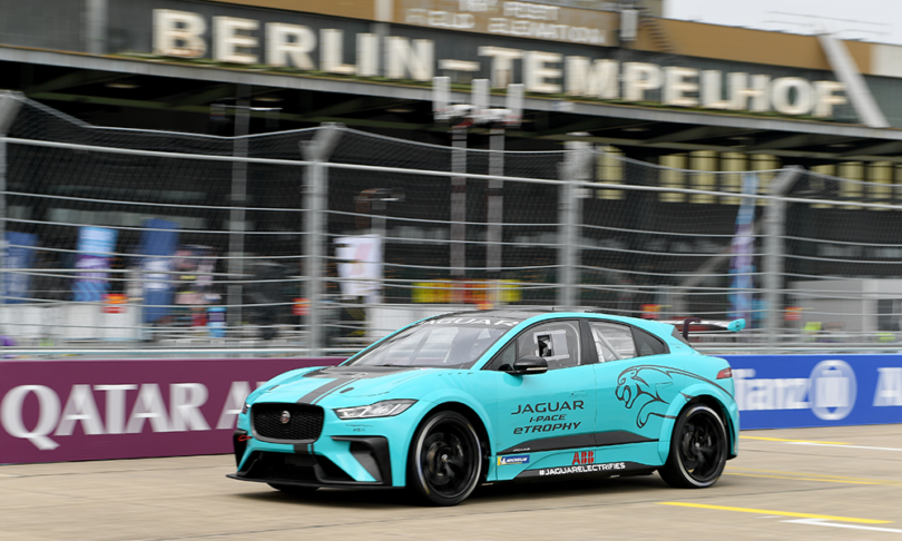 jaguar-i-pace-etrophy-formel-e-season-4-berlin-2018-03