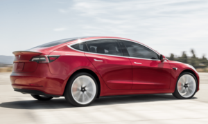 Tesla Model 3 gewinnt das Goldene Lenkrad 2019