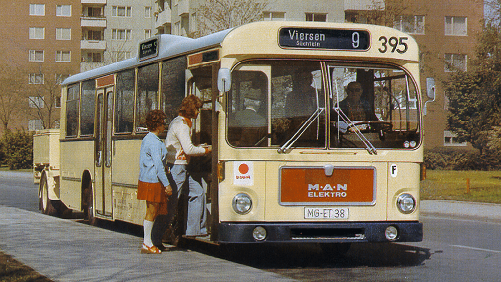 man elektrobus moenchengladbach 1974 01 min
