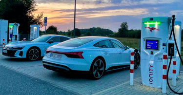 audi e tron gt quattro ladekurve min