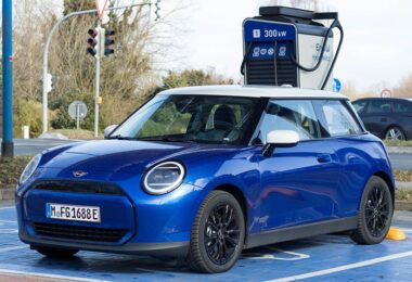 mini cooper e ladekurve ladestation charging station enbw daniel boennighausen 2025 min